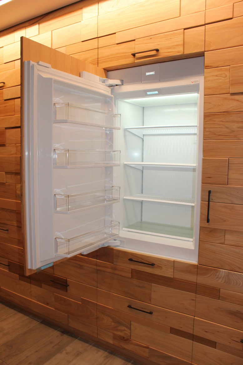 wolf-showroom-craftsman-wall01